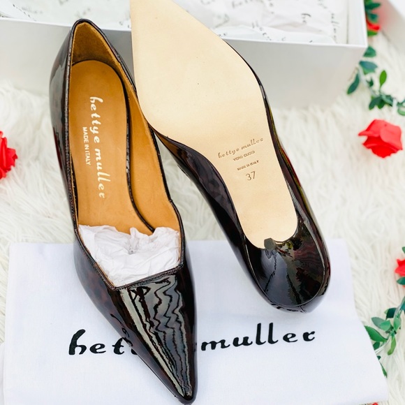 Bettye Muller Storie Leopard Patent Low Pumps - Picture 10 of 11